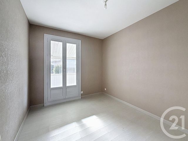 maison à vendre - 6 pièces - 123.99 m2 - MIOS - 33 - AQUITAINE - Century 21 Duprat & Associés