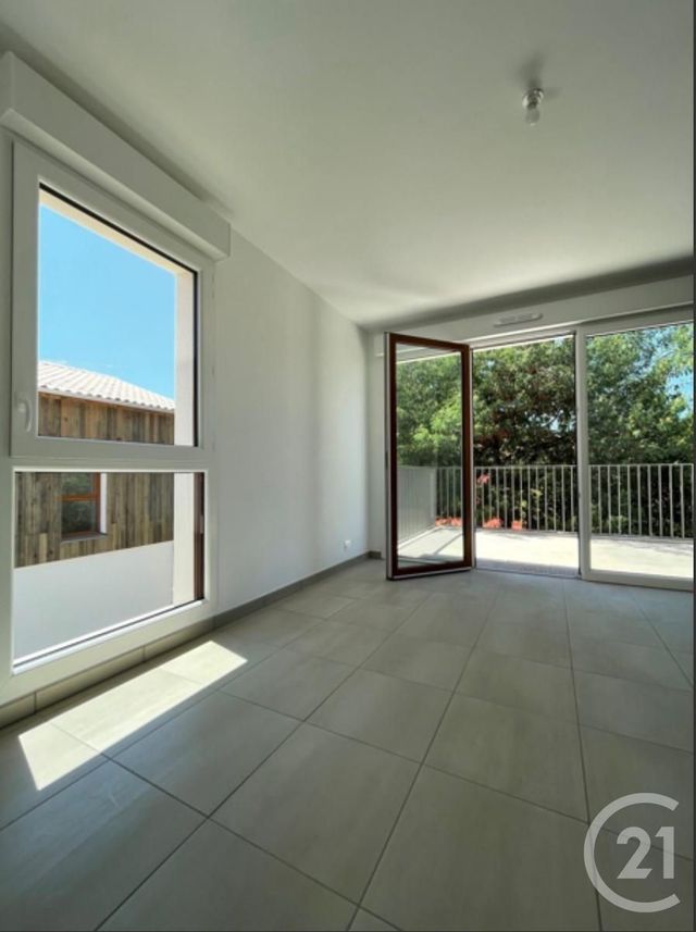 Appartement T3 à vendre - 3 pièces - 63.36 m2 - MIOS - 33 - AQUITAINE - Century 21 Duprat & Associés