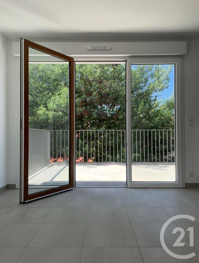 Appartement T3 à vendre - 3 pièces - 63.36 m2 - MIOS - 33 - AQUITAINE - Century 21 Duprat & Associés