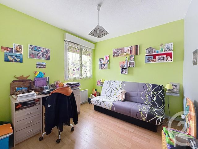 Appartement T3 à vendre - 3 pièces - 58.38 m2 - MARCHEPRIME - 33 - AQUITAINE - Century 21 Duprat & Associés