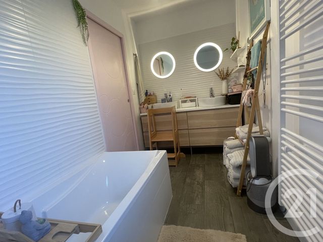 maison à vendre - 4 pièces - 123.0 m2 - MIOS - 33 - AQUITAINE - Century 21 Duprat & Associés