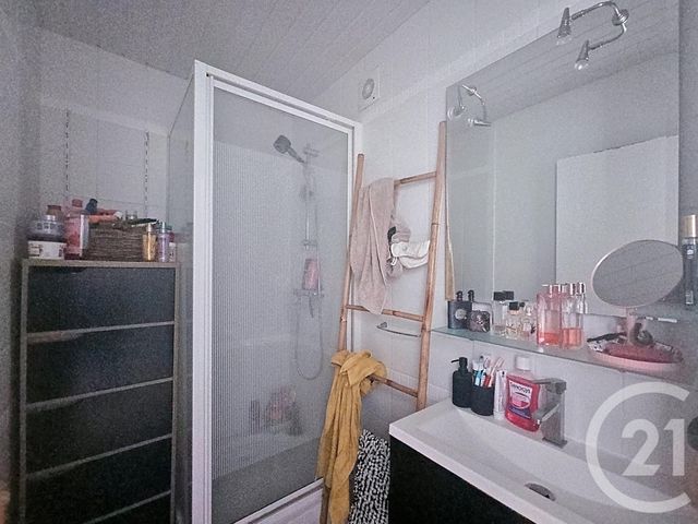 Appartement F3 à louer - 3 pièces - 73.76 m2 - ARCACHON - 33 - AQUITAINE - Century 21 Duprat & Associés