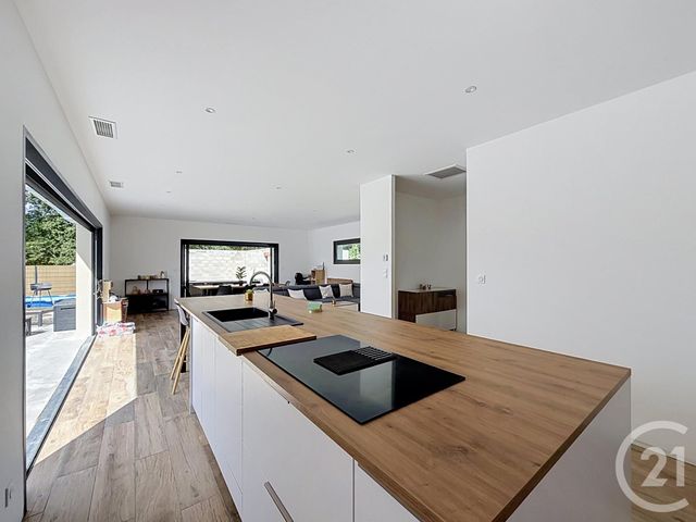 maison à vendre - 5 pièces - 117.1 m2 - BIGANOS - 33 - AQUITAINE - Century 21 Duprat & Associés