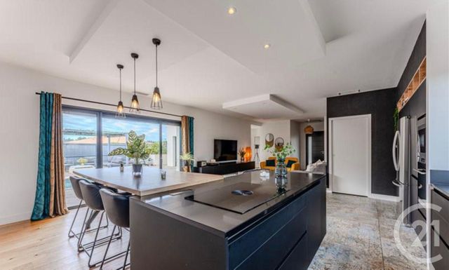 maison à vendre - 6 pièces - 125.0 m2 - MIOS - 33 - AQUITAINE - Century 21 Duprat & Associés