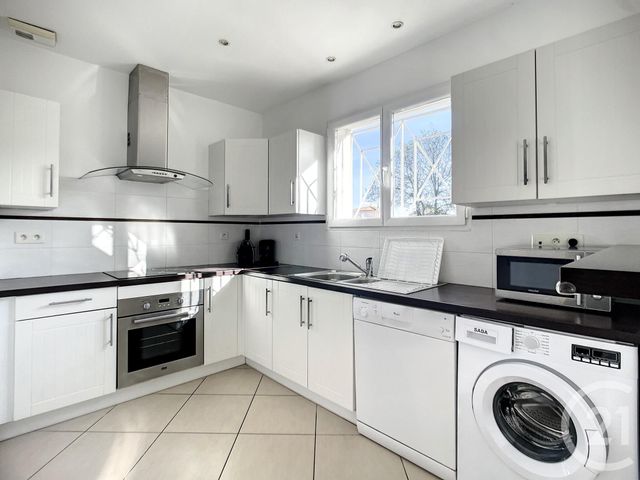 maison à louer - 5 pièces - 96.14 m2 - GUJAN MESTRAS - 33 - AQUITAINE - Century 21 Duprat & Associés