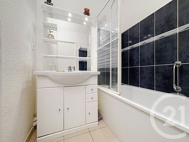 Appartement F3 à vendre - 3 pièces - 61.72 m2 - BELIN BELIET - 33 - AQUITAINE - Century 21 Duprat & Associés