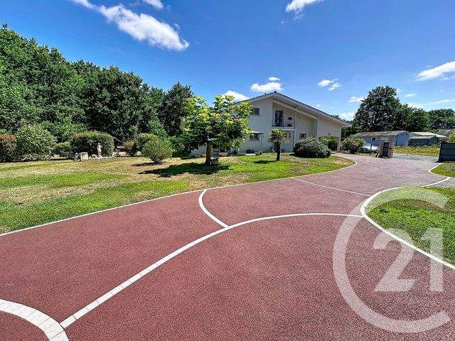 maison à vendre - 6 pièces - 181.32 m2 - MIOS - 33 - AQUITAINE - Century 21 Duprat & Associés