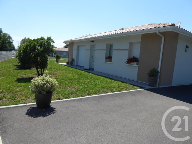maison à louer - 4 pièces - 100.34 m2 - MIOS - 33 - AQUITAINE - Century 21 Duprat & Associés