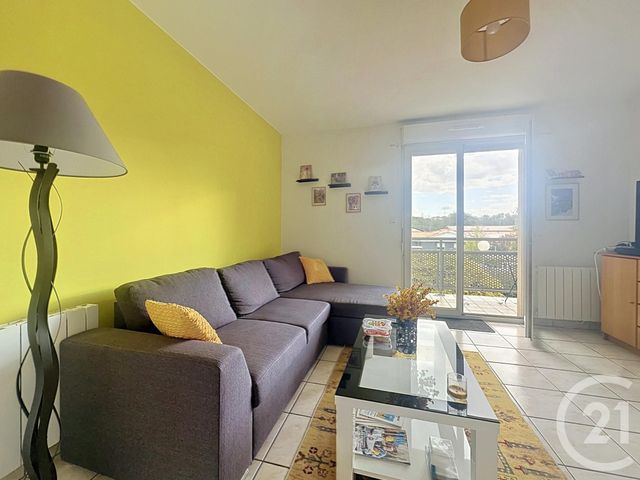 Appartement F3 à vendre - 3 pièces - 62.05 m2 - MARCHEPRIME - 33 - AQUITAINE - Century 21 Duprat & Associés