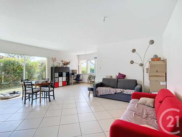 maison à louer - 4 pièces - 99.52 m2 - GUJAN MESTRAS - 33 - AQUITAINE - Century 21 Duprat & Associés