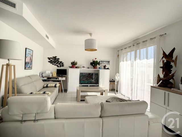 maison à louer - 3 pièces - 83.54 m2 - GUJAN MESTRAS - 33 - AQUITAINE - Century 21 Duprat & Associés