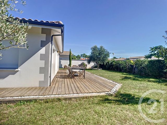 maison à louer - 3 pièces - 83.54 m2 - GUJAN MESTRAS - 33 - AQUITAINE - Century 21 Duprat & Associés