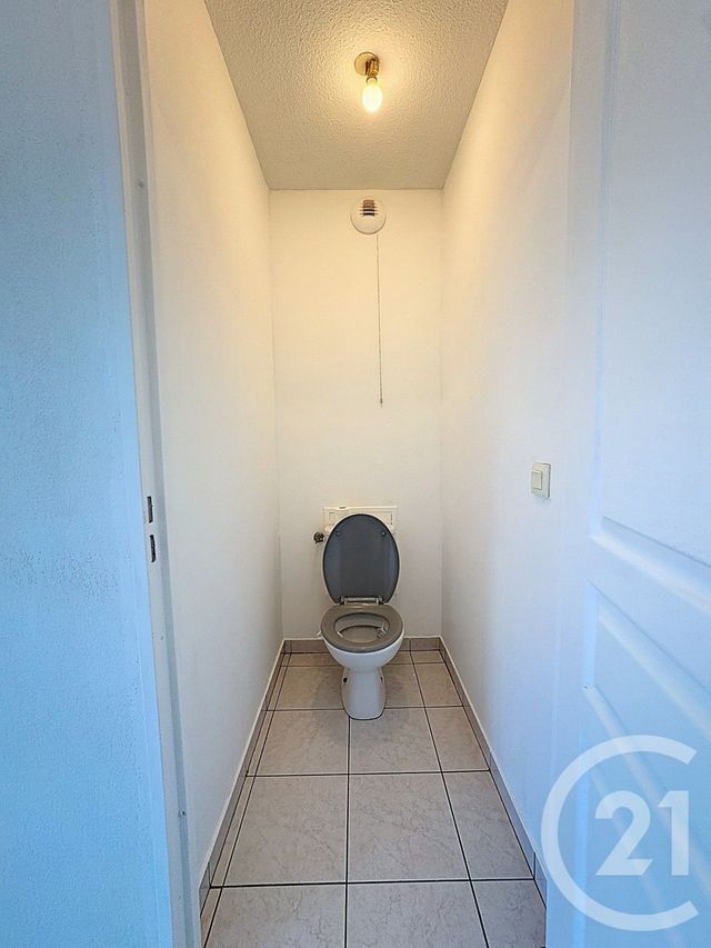 Appartement F2 à louer - 2 pièces - 37.41 m2 - BIGANOS - 33 - AQUITAINE - Century 21 Duprat & Associés