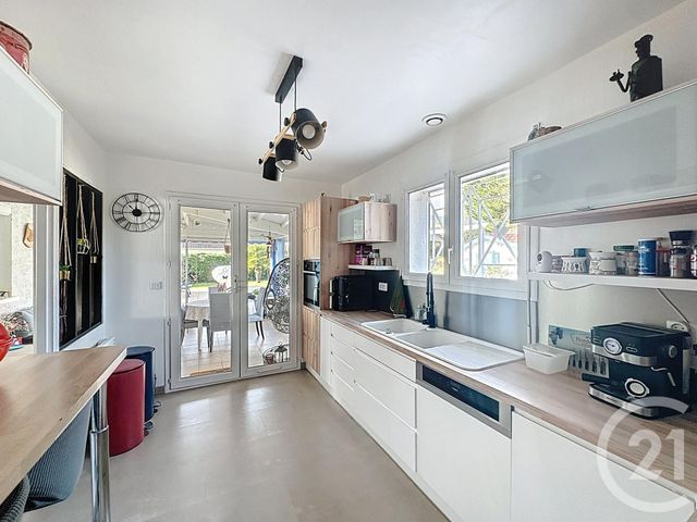 maison à vendre - 9 pièces - 167.01 m2 - BIGANOS - 33 - AQUITAINE - Century 21 Duprat & Associés