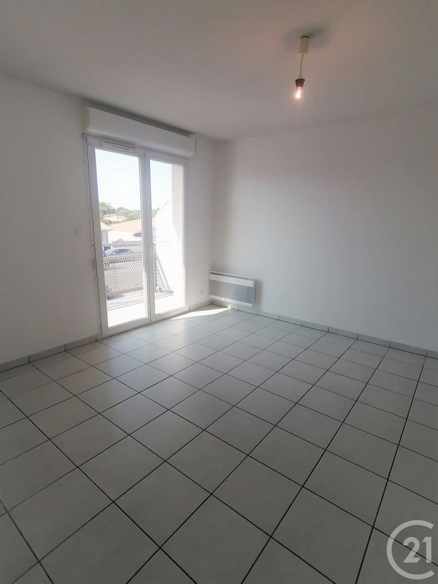 Appartement F2 à louer - 2 pièces - 28.75 m2 - MARCHEPRIME - 33 - AQUITAINE - Century 21 Duprat & Associés