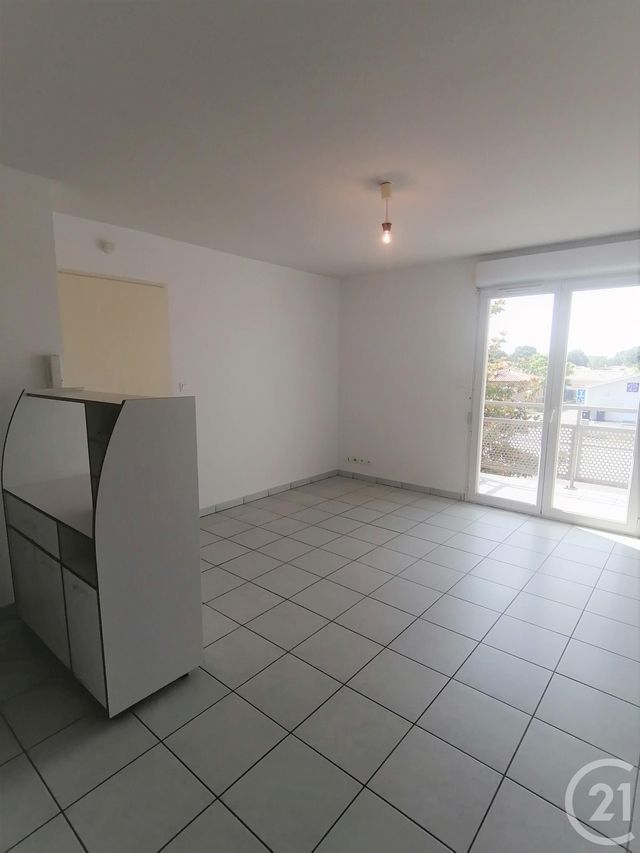 Appartement F2 à louer - 2 pièces - 28.75 m2 - MARCHEPRIME - 33 - AQUITAINE - Century 21 Duprat & Associés
