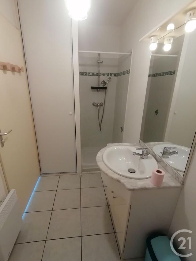 Appartement F2 à louer - 2 pièces - 28.75 m2 - MARCHEPRIME - 33 - AQUITAINE - Century 21 Duprat & Associés