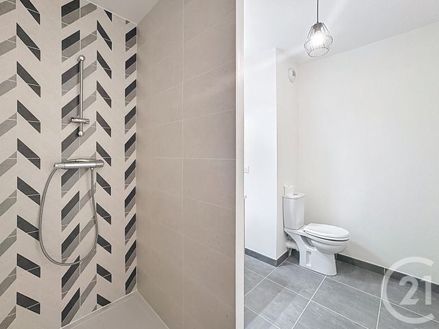 Appartement F2 à louer - 2 pièces - 42.14 m2 - MIOS - 33 - AQUITAINE - Century 21 Duprat & Associés