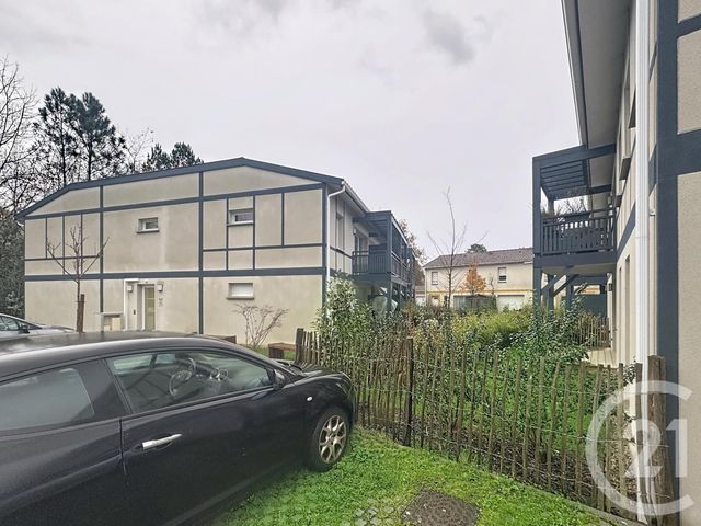 Appartement F2 à louer - 2 pièces - 42.14 m2 - MIOS - 33 - AQUITAINE - Century 21 Duprat & Associés