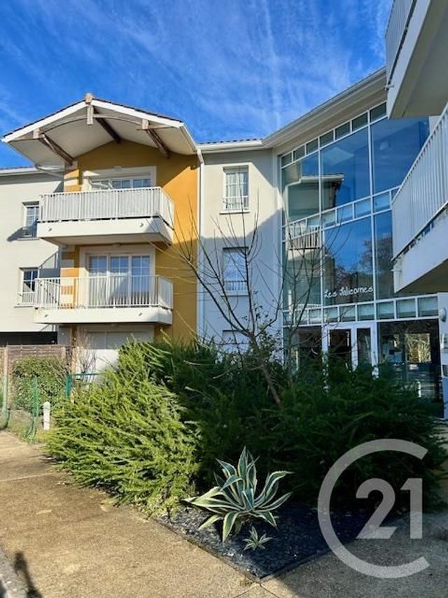 Appartement F2 à louer - 2 pièces - 46.19 m2 - AUDENGE - 33 - AQUITAINE - Century 21 Duprat & Associés