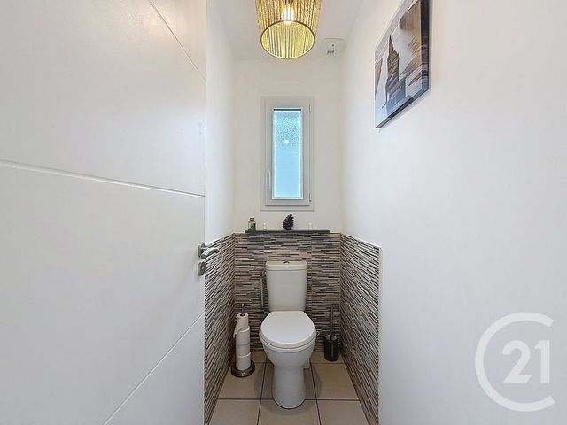 maison à vendre - 5 pièces - 104.0 m2 - ST MAGNE - 33 - AQUITAINE - Century 21 Duprat & Associés