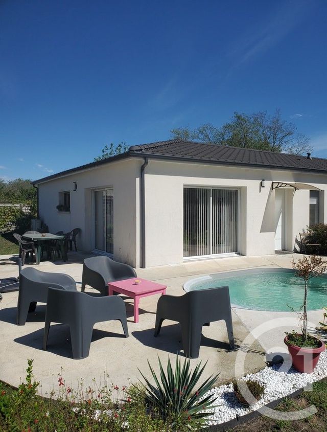 maison à vendre - 5 pièces - 104.0 m2 - ST MAGNE - 33 - AQUITAINE - Century 21 Duprat & Associés