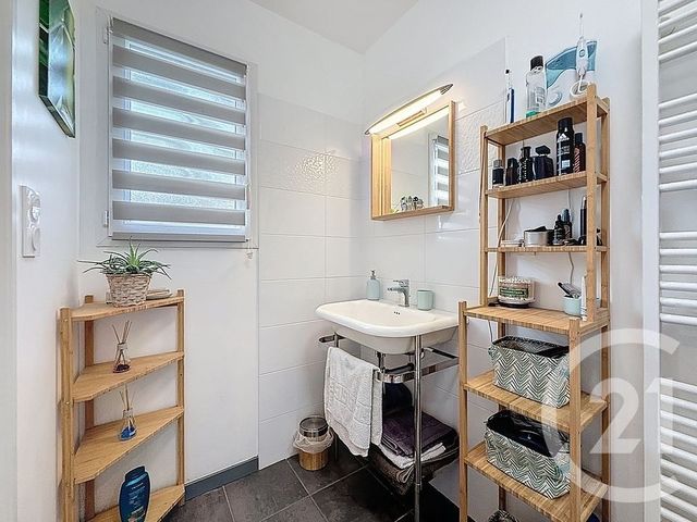 maison à vendre - 5 pièces - 104.0 m2 - ST MAGNE - 33 - AQUITAINE - Century 21 Duprat & Associés