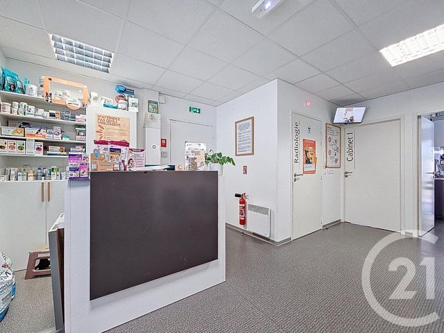 maison à louer - 6 pièces - 65.0 m2 - GUJAN MESTRAS - 33 - AQUITAINE - Century 21 Duprat & Associés