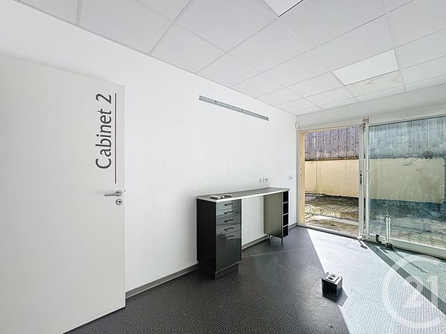 maison à louer - 6 pièces - 65.0 m2 - GUJAN MESTRAS - 33 - AQUITAINE - Century 21 Duprat & Associés
