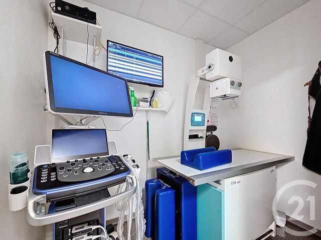 maison à louer - 6 pièces - 65.0 m2 - GUJAN MESTRAS - 33 - AQUITAINE - Century 21 Duprat & Associés