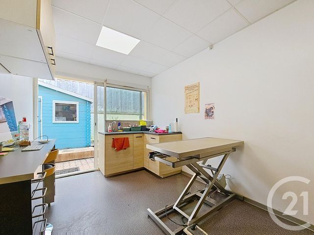 maison à louer - 6 pièces - 65.0 m2 - GUJAN MESTRAS - 33 - AQUITAINE - Century 21 Duprat & Associés