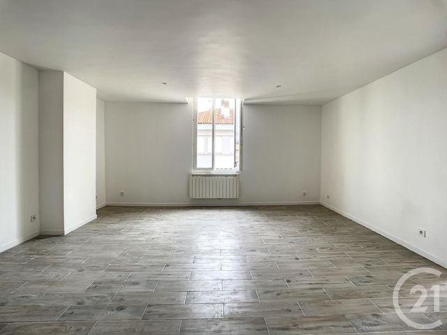 Appartement F4 à louer - 4 pièces - 82.44 m2 - AUDENGE - 33 - AQUITAINE - Century 21 Duprat & Associés