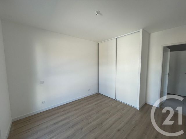 Appartement F2 à louer - 2 pièces - 45.07 m2 - MIOS - 33 - AQUITAINE - Century 21 Duprat & Associés