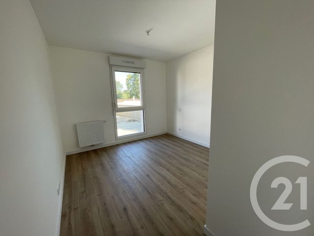 Appartement F2 à louer - 2 pièces - 45.07 m2 - MIOS - 33 - AQUITAINE - Century 21 Duprat & Associés