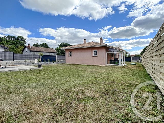 maison à louer - 4 pièces - 85.4 m2 - PARENTIS EN BORN - 40 - AQUITAINE - Century 21 Duprat & Associés