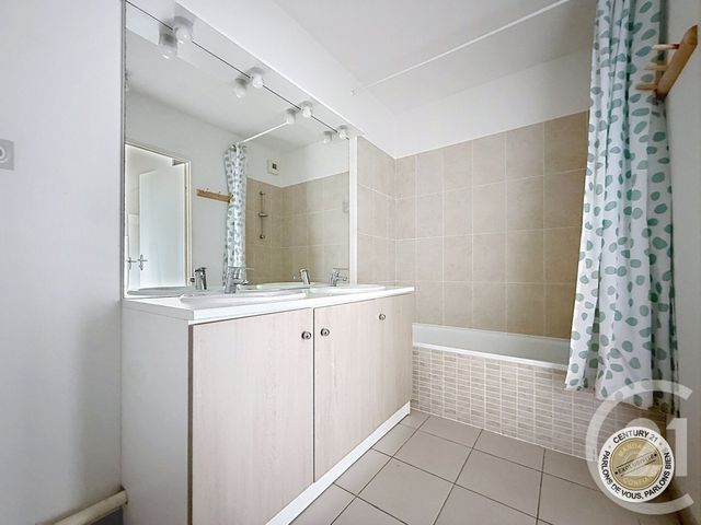 Appartement F3 à vendre - 3 pièces - 63.34 m2 - AUDENGE - 33 - AQUITAINE - Century 21 Duprat & Associés