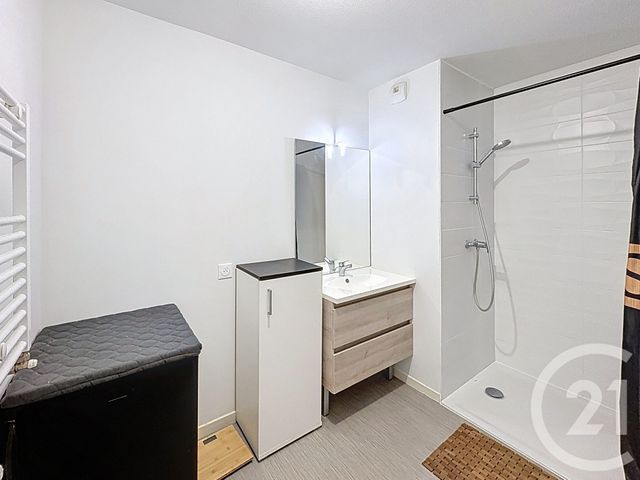 Appartement F3 à louer - 3 pièces - 58.66 m2 - MARCHEPRIME - 33 - AQUITAINE - Century 21 Duprat & Associés