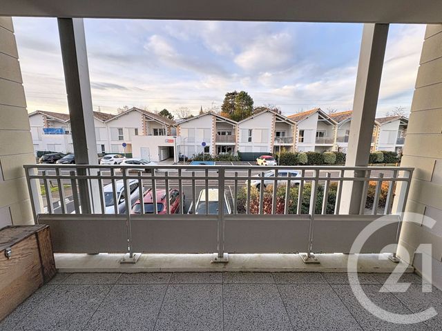 Appartement F3 à louer - 3 pièces - 58.66 m2 - MARCHEPRIME - 33 - AQUITAINE - Century 21 Duprat & Associés