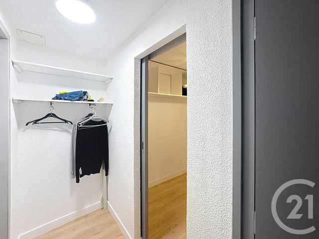 Appartement F1 à louer - 1 pièce - 29.46 m2 - GUJAN MESTRAS - 33 - AQUITAINE - Century 21 Duprat & Associés
