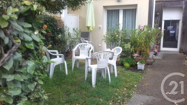 Afficher la photo en grand Appartement F1 à vendre - 1 pièce - 27.46 m2 - AUDENGE - 33 - AQUITAINE - Century 21 Access Immobilier