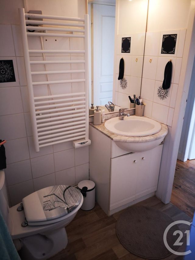 Afficher la photo en grand Appartement F3 à vendre - 3 pièces - 49.62 m2 - GUJAN MESTRAS - 33 - AQUITAINE - Century 21 Access Immobilier
