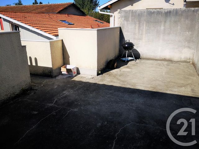 Afficher la photo en grand Appartement F3 à vendre - 3 pièces - 49.62 m2 - GUJAN MESTRAS - 33 - AQUITAINE - Century 21 Access Immobilier