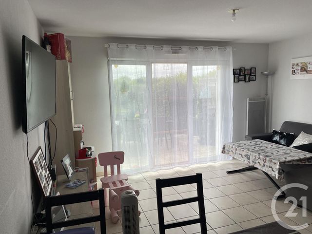 Afficher la photo en grand Appartement T4 à vendre - 4 pièces - 79.0 m2 - BIGANOS - 33 - AQUITAINE - Century 21 Access Immobilier