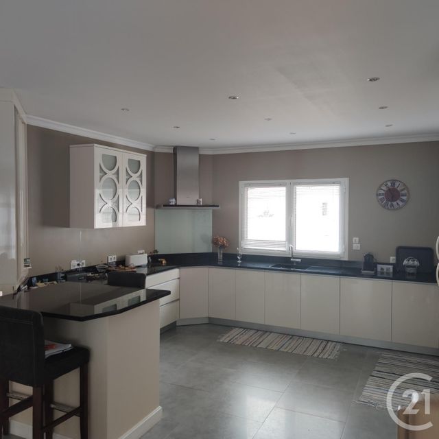 Afficher la photo en grand maison à vendre - 7 pièces - 160.29 m2 - MIOS - 33 - AQUITAINE - Century 21 Access Immobilier