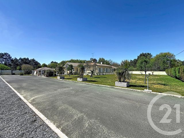 maison à vendre - 7 pièces - 240.0 m2 - BIGANOS - 33 - AQUITAINE - Century 21 Duprat & Associés