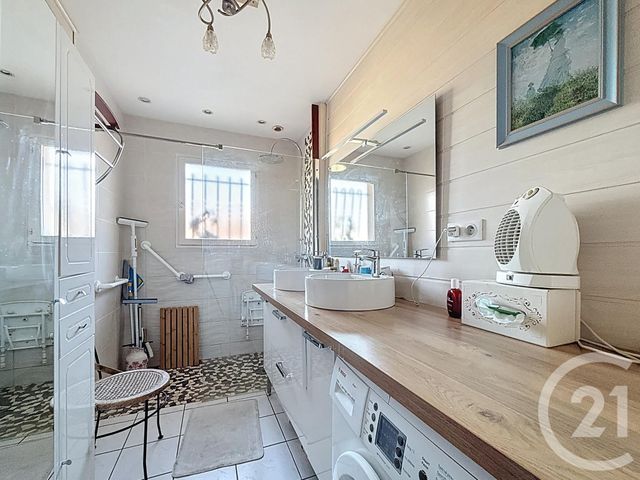 maison à vendre - 7 pièces - 126.0 m2 - BIGANOS - 33 - AQUITAINE - Century 21 Duprat & Associés